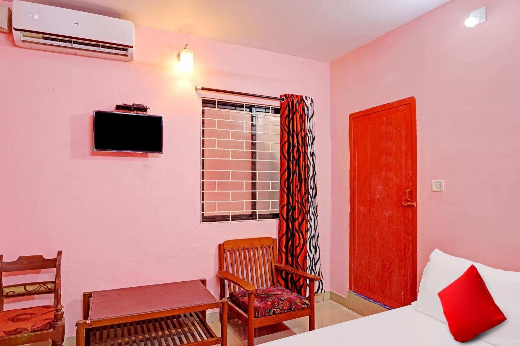 Hotel O Safa Inn Trippapur Екстериор снимка