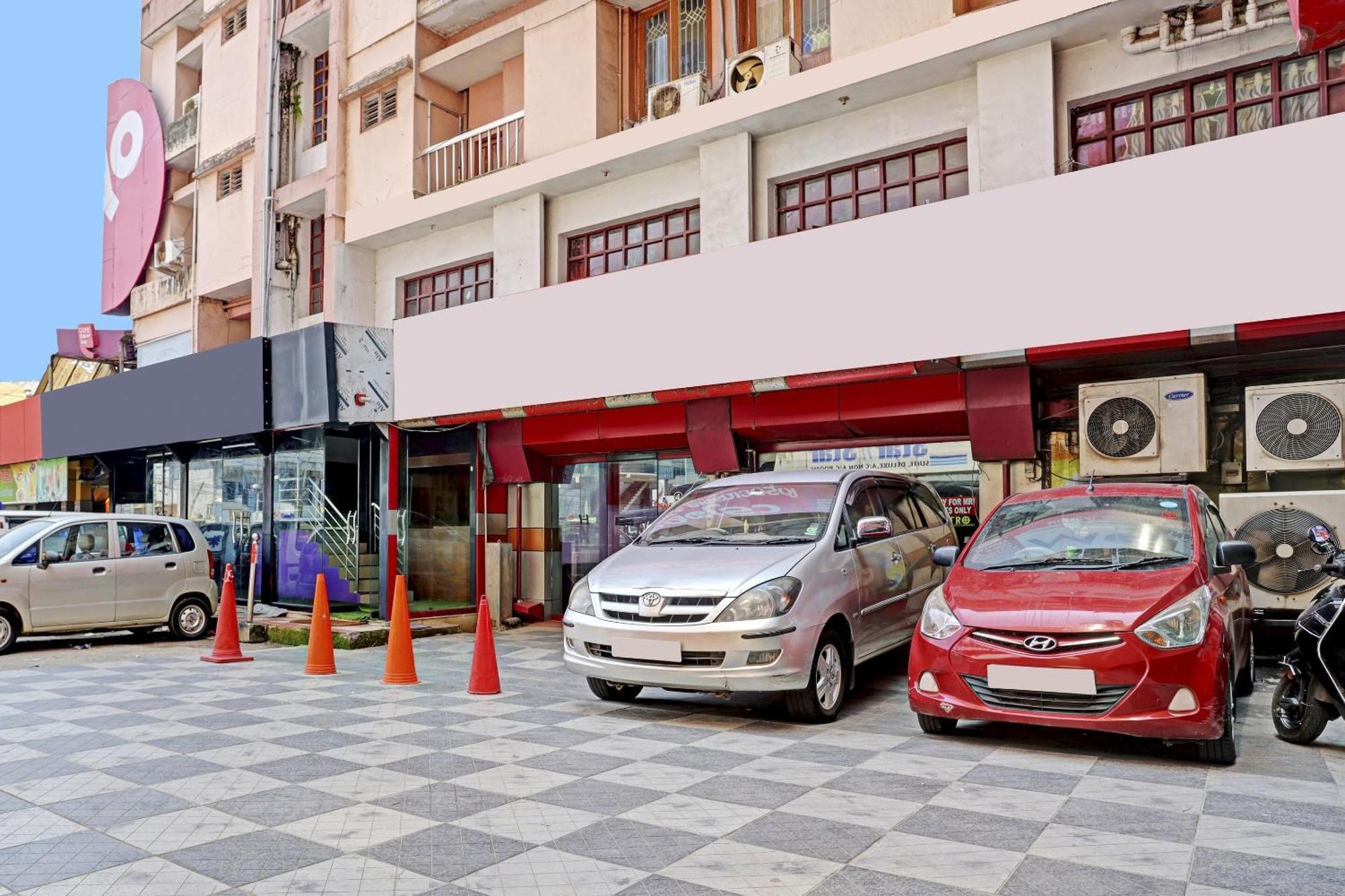 Hotel O Safa Inn Trippapur Екстериор снимка